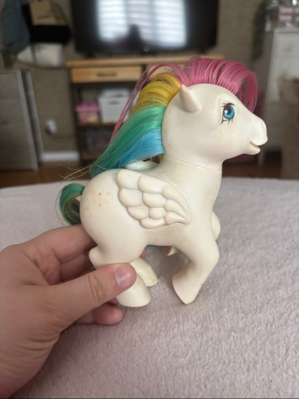 Used Vintage White Rainbow-Maned Pegasus Pony